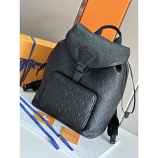 Mens Louis Vuitton Backpacks